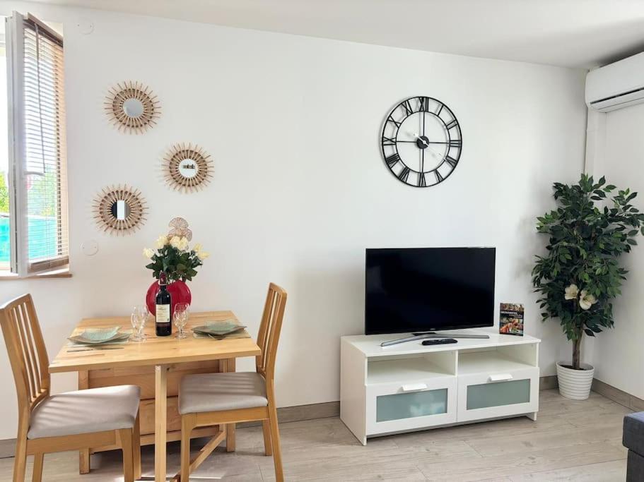 Sejour Magique Proche Aeroport Cdg Asterix Disney Et Paris Maison Toutes Commodites, Terrasse, Wifi, Clim, Lave Vaisselle Сен-Мар Экстерьер фото